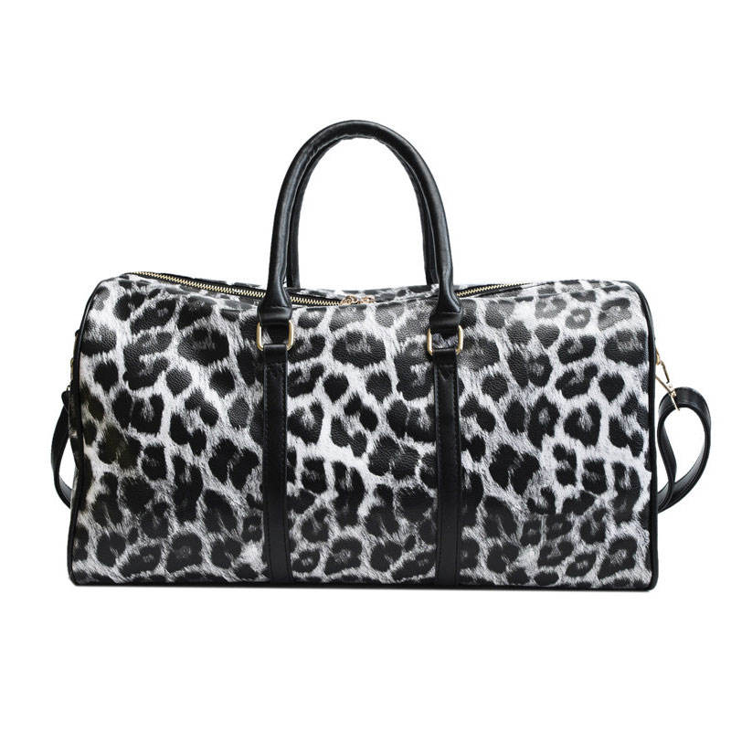 Trendy Leather Cow Pattern Overnight Handbags Waterproof Gym Sport Duffel Bag Women Outdoor Weekender Duffle Bag Travelling Bag