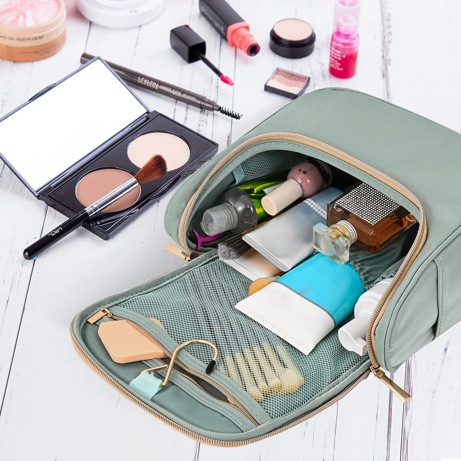 2022 Fashionable High Quality Cosmetic Bag Organizer Green Women Multi-functional Makeup Toiletry Storage Bag